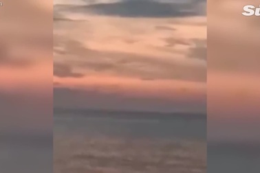 UFO xuất hiện ở Indonesia khiến người xem "lạnh gáy"