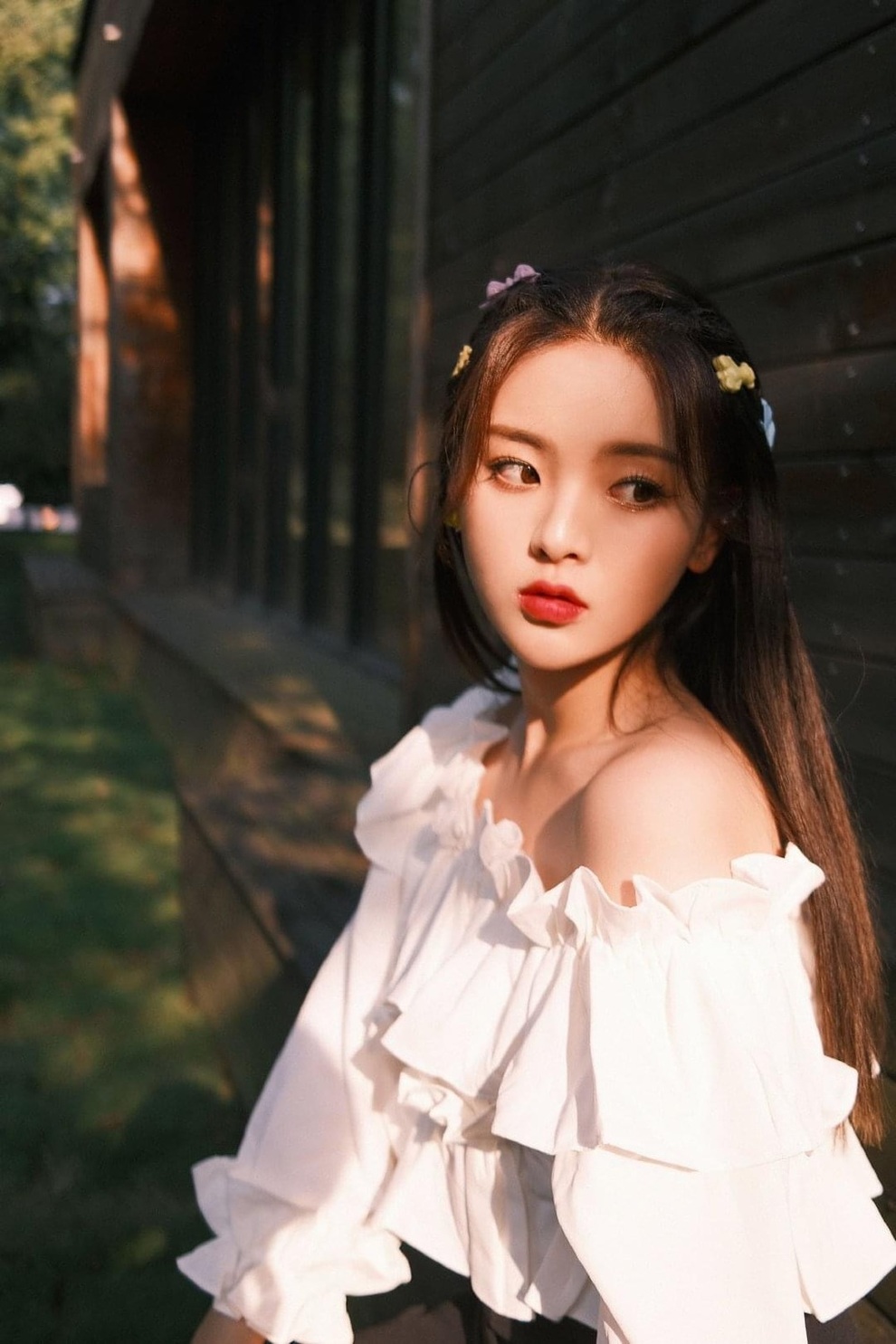 Dương Siêu Việt nói gì khi bị chê cười vì học chưa hết cấp hai? - 1 Dương Siêu Việt nói gì khi bị chê cười vì học chưa hết cấp hai? - 1