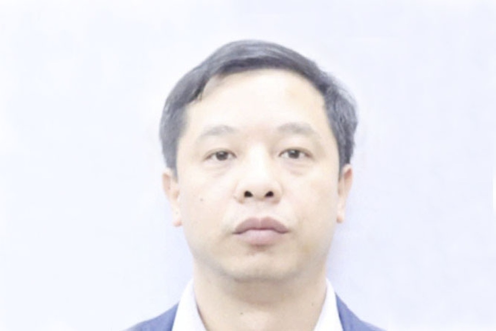 Bắt Phó Tổng Giám đốc Công ty Cổ phần xi măng Hạ Long - 1 Bắt Phó Tổng Giám đốc Công ty Cổ phần xi măng Hạ Long - 1