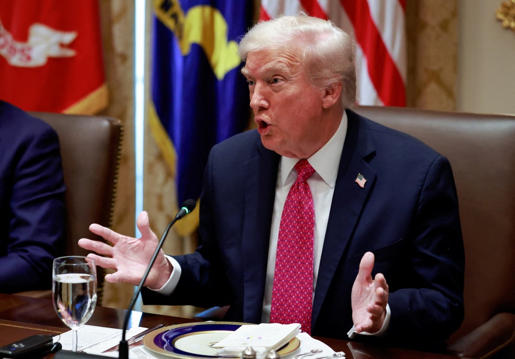 Tổng thống Trump kêu gọi Nga - Ukraine ngừng bắn dọc chiến tuyến - 1