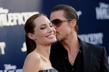 Angelina Jolie: “Tôi chưa có kế hoạch kết hôn”