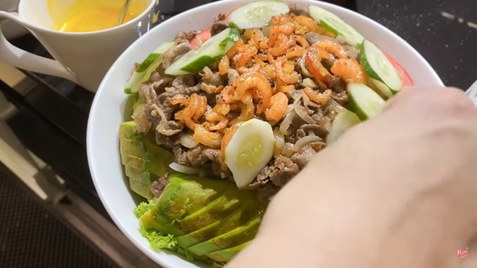 Trấn Thành, Trường Giang trở thành đầu bếp của vợ trong mùa dịch - 10 Trấn Thành, Trường Giang trở thành đầu bếp của vợ trong mùa dịch - 10