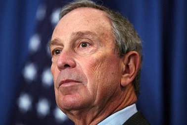 Michael Bloomberg chi gần 65 triệu USD vận động tái tranh cử