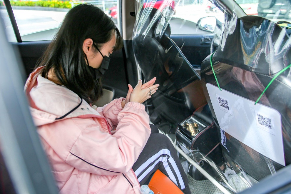 Bình thường mới, trải nghiệm đặt xe công nghệ cũng mới! - 3