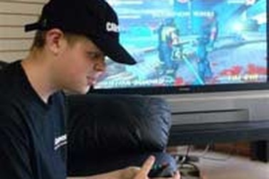 Cậu bé mù chơi game "thần sầu"