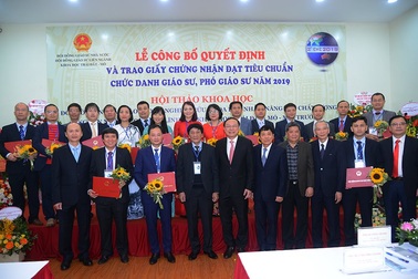 Vinh danh 20 tân giáo sư và phó giáo sư ngành Khoa học trái đất - Mỏ