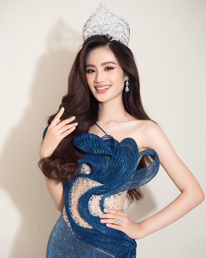 Hoa hậu Ý Nhi thay đổi tích cực, thăng hạng nhan sắc sau 2 năm đăng quang - 1 Hoa hậu Ý Nhi thay đổi tích cực, thăng hạng nhan sắc sau 2 năm đăng quang - 1
