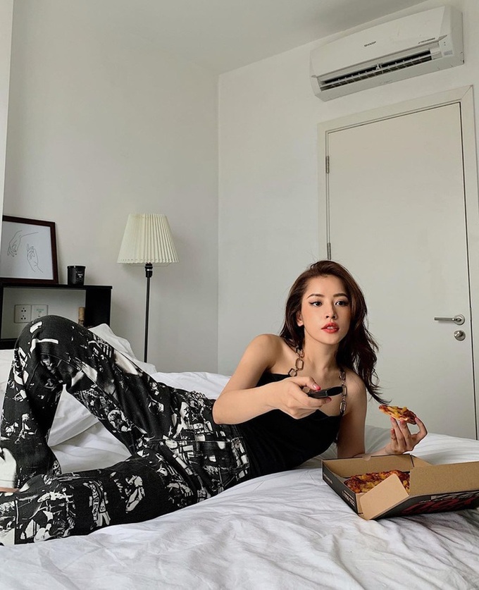 Lên rừng xuống biển Chi Pu đều có một kiểu tạo dáng cộp mác, chụp hình thì đẹp nhưng học theo muốn trẹo xương - Ảnh 4. Lên rừng xuống biển Chi Pu đều có một kiểu tạo dáng cộp mác, chụp hình thì đẹp nhưng học theo muốn trẹo xương - Ảnh 4.