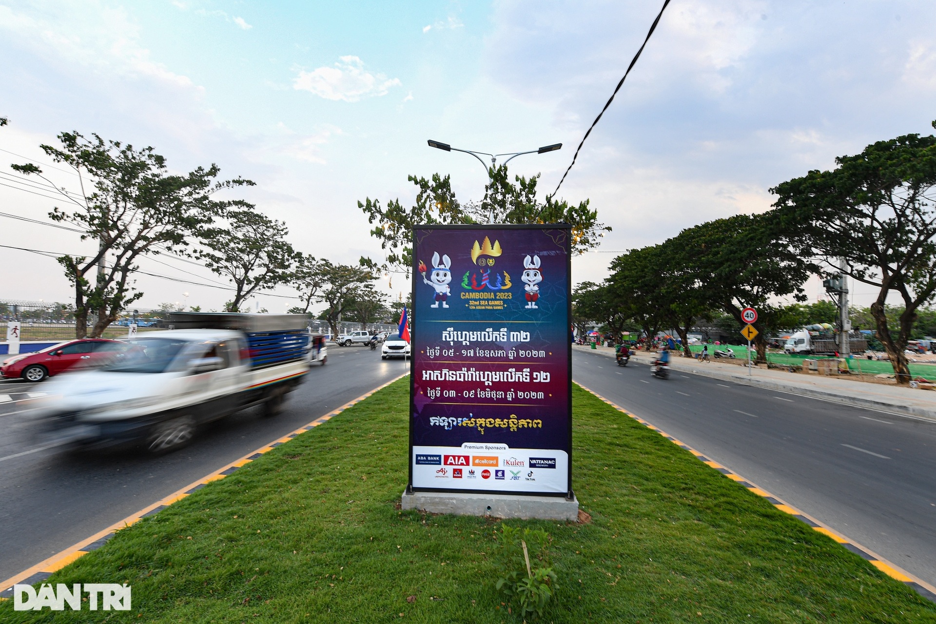Phnom Penh khoác áo mới lung linh đón SEA Games 32 - 10 Phnom Penh khoác áo mới lung linh đón SEA Games 32 - 10