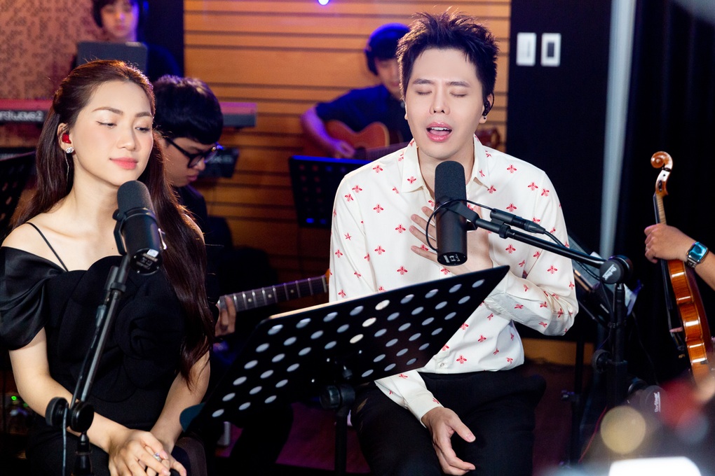 Hòa Minzy: Nếu gặp được tình yêu mới, tôi sẵn sàng đón nhận mọi thứ - 3 Hòa Minzy: Nếu gặp được tình yêu mới, tôi sẵn sàng đón nhận mọi thứ - 3