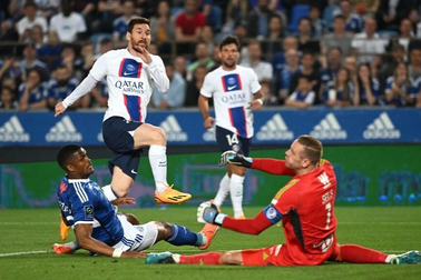 Messi tỏa sáng, PSG lập kỷ lục lần thứ 11 vô địch Ligue 1