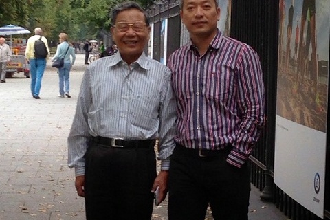 Thăm cộng đồng người Việt ở Ba Lan