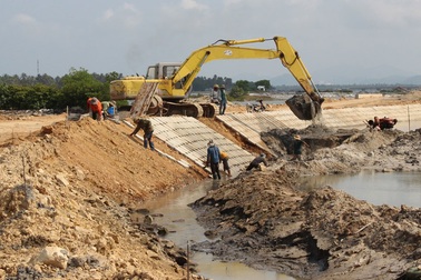 La liệt sai phạm tại Dự án kè chống xói lở đầm Cù Mông tại Phú Yên