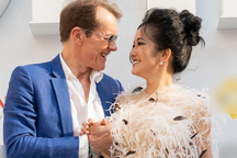 Hồng Nhung sau 2 lần đổ vỡ: Tiết lộ lý do ở Pháp bên bạn trai ngoại quốc