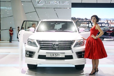 Lexus tại Việt Nam công bố giá bán