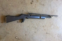 Người đàn ông tử vong khi lau chùi súng tự chế