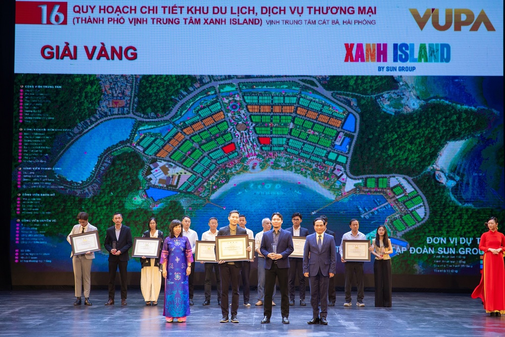 Sun Group nhận hai giải Vàng tại Giải thưởng Quy hoạch đô thị quốc gia 2024 - 2 Sun Group nhận hai giải Vàng tại Giải thưởng Quy hoạch đô thị quốc gia 2024 - 2