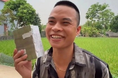 Nhiều người mua khoá học làm giàu giá trăm triệu của "Gia đình Hải Sen"