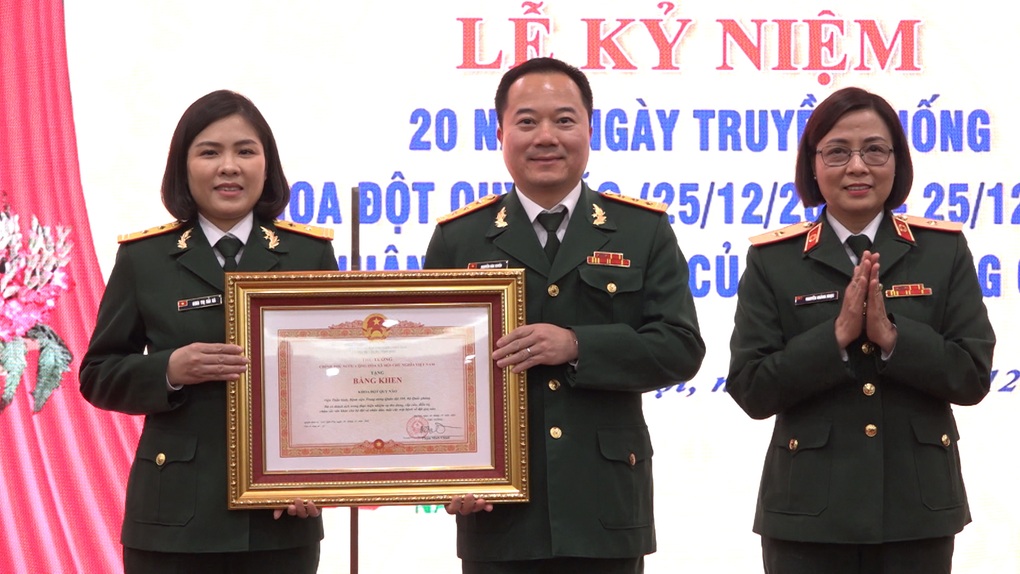 Đột quỵ não: Can thiệp giờ vàng thêm cơ hội - 2 Đột quỵ não: Can thiệp giờ vàng thêm cơ hội - 2