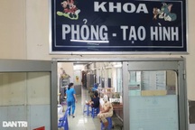 TPHCM: Cấp cứu bé trai 6 tuổi nghi bị cha tạt nước sôi bạo hành