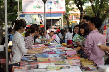 Khai mạc hội chợ sách TPHCM lần 7