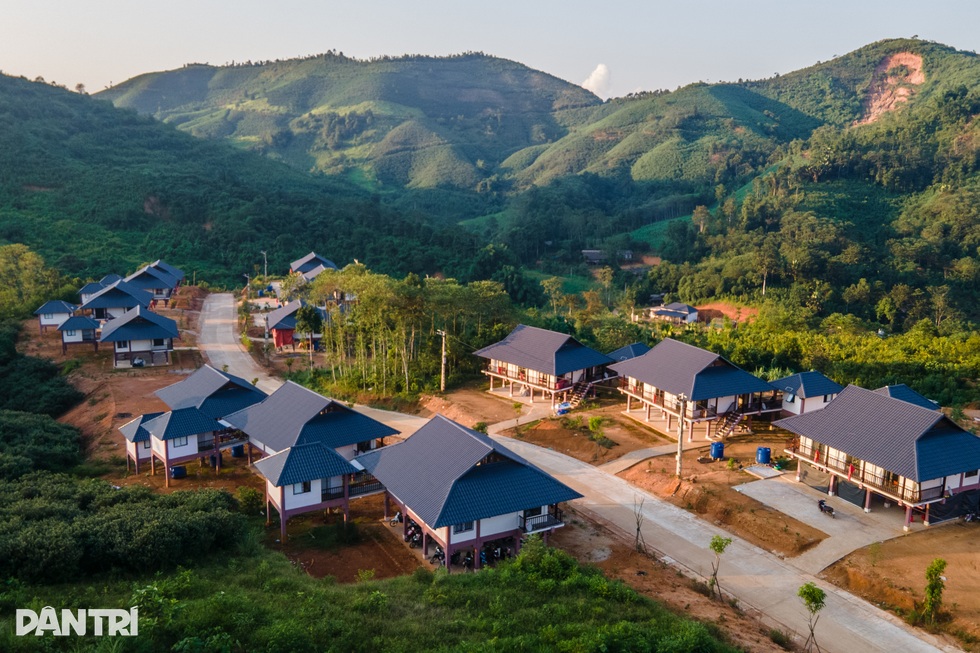 Kỳ 2: Đảng viên hiến đất, dân nhất mực theo sau - 18 Kỳ 2: Đảng viên hiến đất, dân nhất mực theo sau - 18