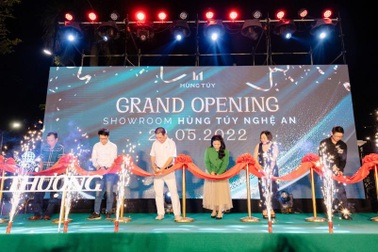 Khai trương showroom Hùng Túy Nghệ An cùng thương hiệu nội thất cao cấp