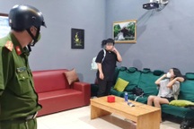 Bất chấp lệnh cấm, rạp chiếu phim mở cửa đón khách bị phạt 10 triệu đồng