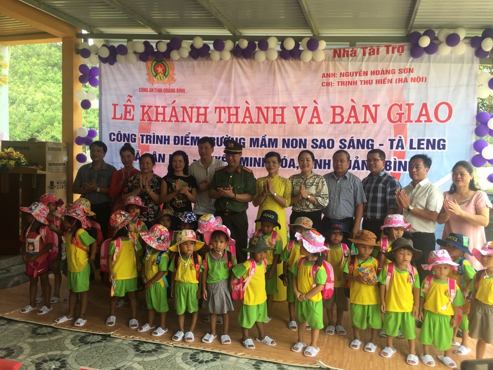 Cô trò vùng cao vui mừng đón nhận phòng học mới khang trang - 3 Cô trò vùng cao vui mừng đón nhận phòng học mới khang trang - 3