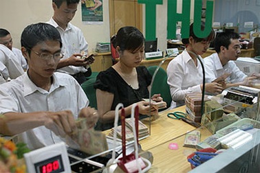 Lãi suất cơ bản VND xuống 7%/năm