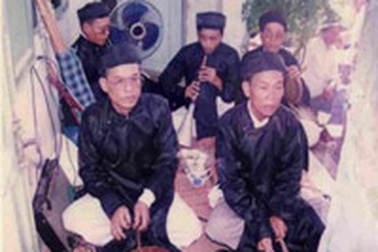 "Công nghệ" khóc