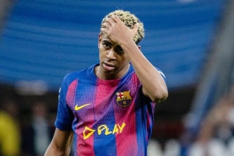 Lamine Yamal bất ngờ bị loại khỏi đội tuyển Tây Ban Nha, HLV trưởng bị sốc