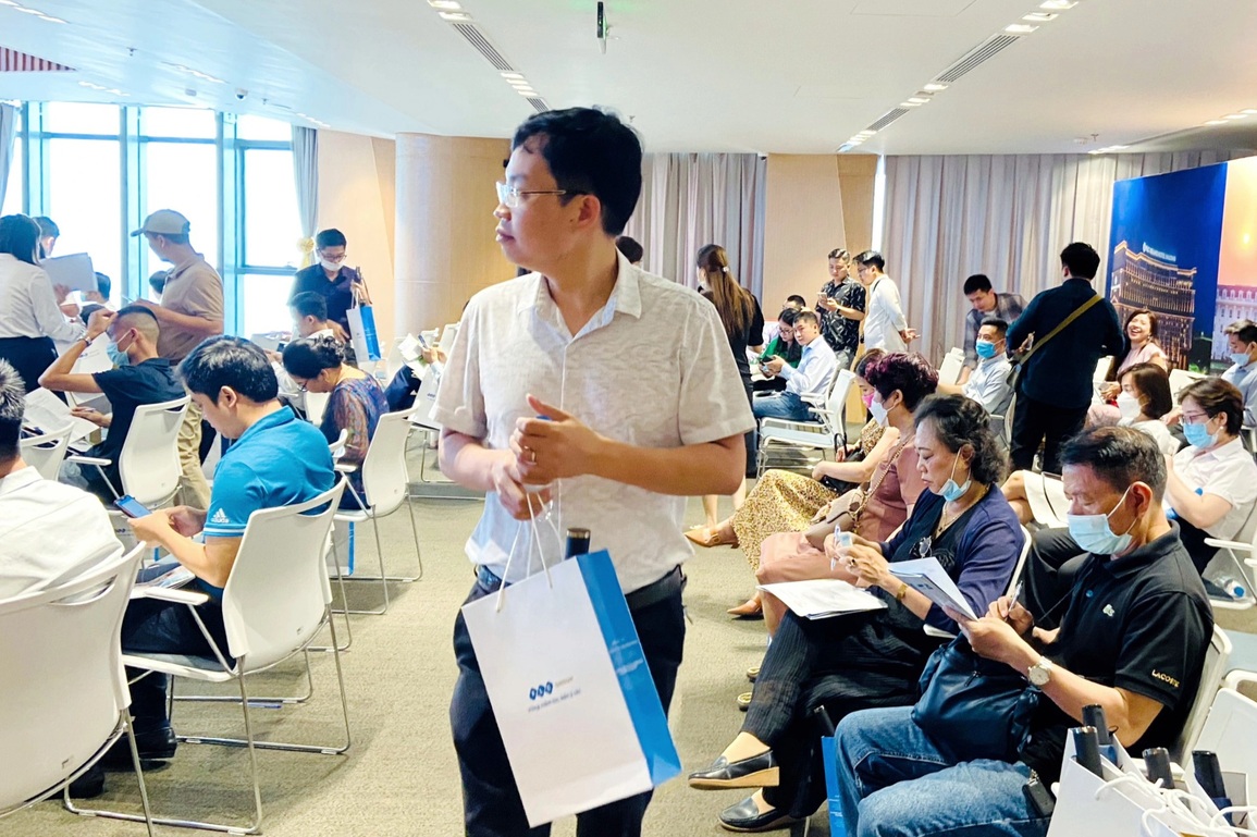 Phiên họp cổ đông bất thường của FLC bất thành - 1 Phiên họp cổ đông bất thường của FLC bất thành - 1
