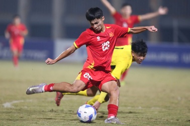 HLV Malaysia nói thật lòng khi đội nhà thua đậm U17 Việt Nam