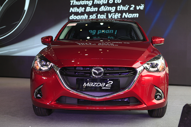 Mazda2 nhập khẩu có giá từ 509 triệu đồng