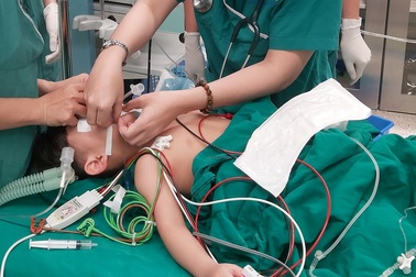 Hàng loạt tai nạn thương tâm khi trẻ nghỉ học tránh dịch Covid