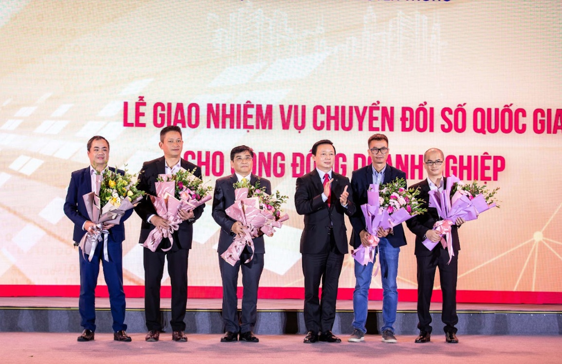 Nền tảng số Make in Vietnam sẽ thúc đẩy chuyển đổi số quốc gia - 2 Nền tảng số Make in Vietnam sẽ thúc đẩy chuyển đổi số quốc gia - 2