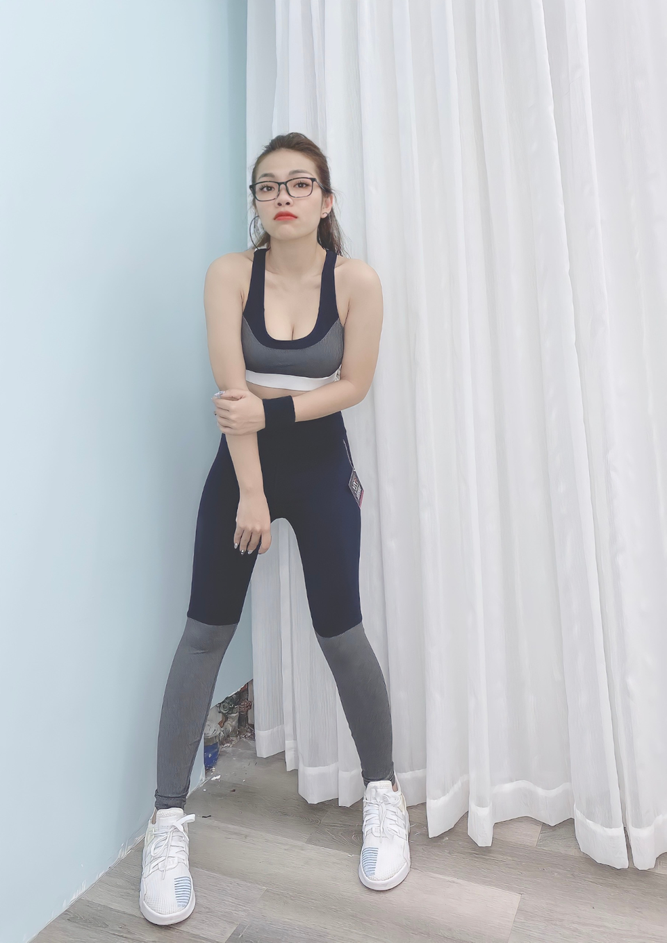 Bảo Ngọc Aerobic tư vấn các nàng mũm mĩm chọn đồ tập chuẩn không cần chỉnh - 1 Bảo Ngọc Aerobic tư vấn các nàng mũm mĩm chọn đồ tập chuẩn không cần chỉnh - 1