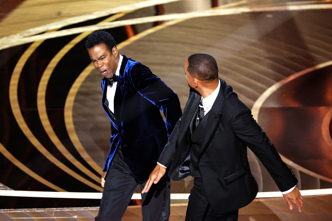 Chris Rock ăn khách sau khi... ăn tát - 2 Chris Rock ăn khách sau khi... ăn tát - 2