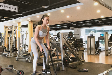 Nghề mới “độc, lạ” chia sẻ kinh nghiệm online, 9x trẻ thu nhập hơn giám đốc