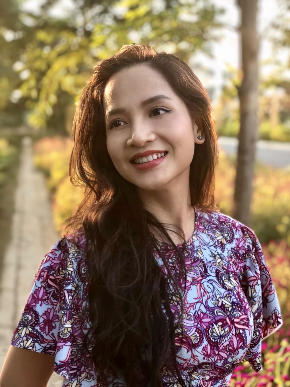 Vũ Diệu Thảo: Nghệ sĩ tỳ bà “lấn sân” nghề làm báo - 3 Vũ Diệu Thảo: Nghệ sĩ tỳ bà “lấn sân” nghề làm báo - 3