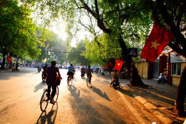 Miền Bắc rét về đêm và sáng sớm, ngày hửng nắng