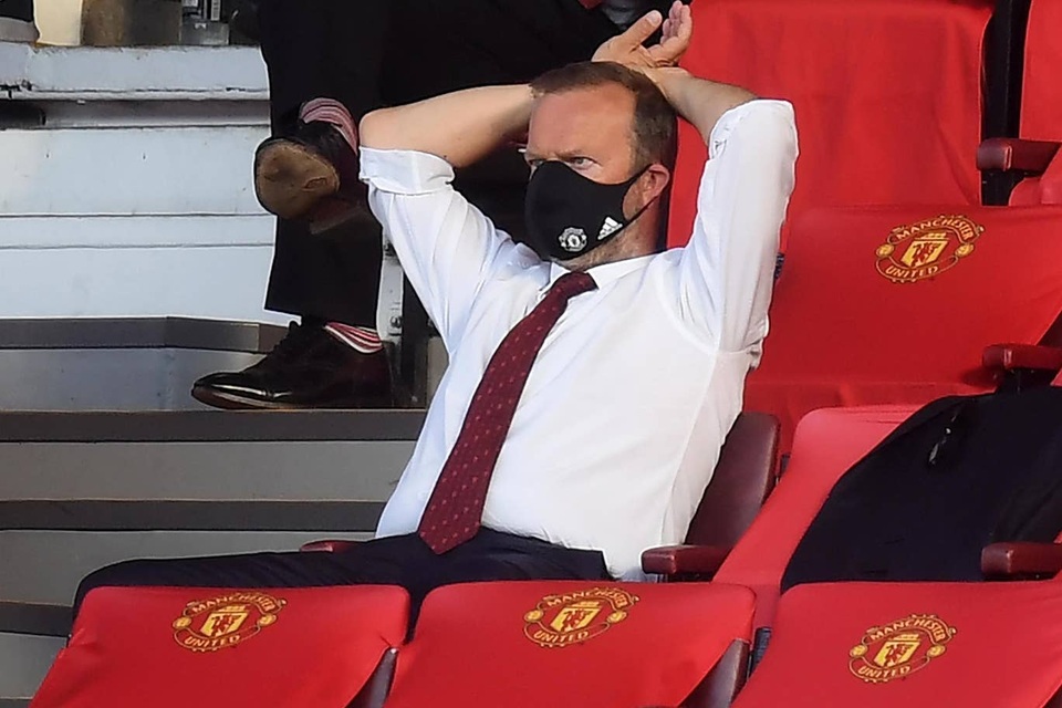 Nhìn lại trận đấu Man Utd đè bẹp Sheffield United - 18 Nhìn lại trận đấu Man Utd đè bẹp Sheffield United - 18