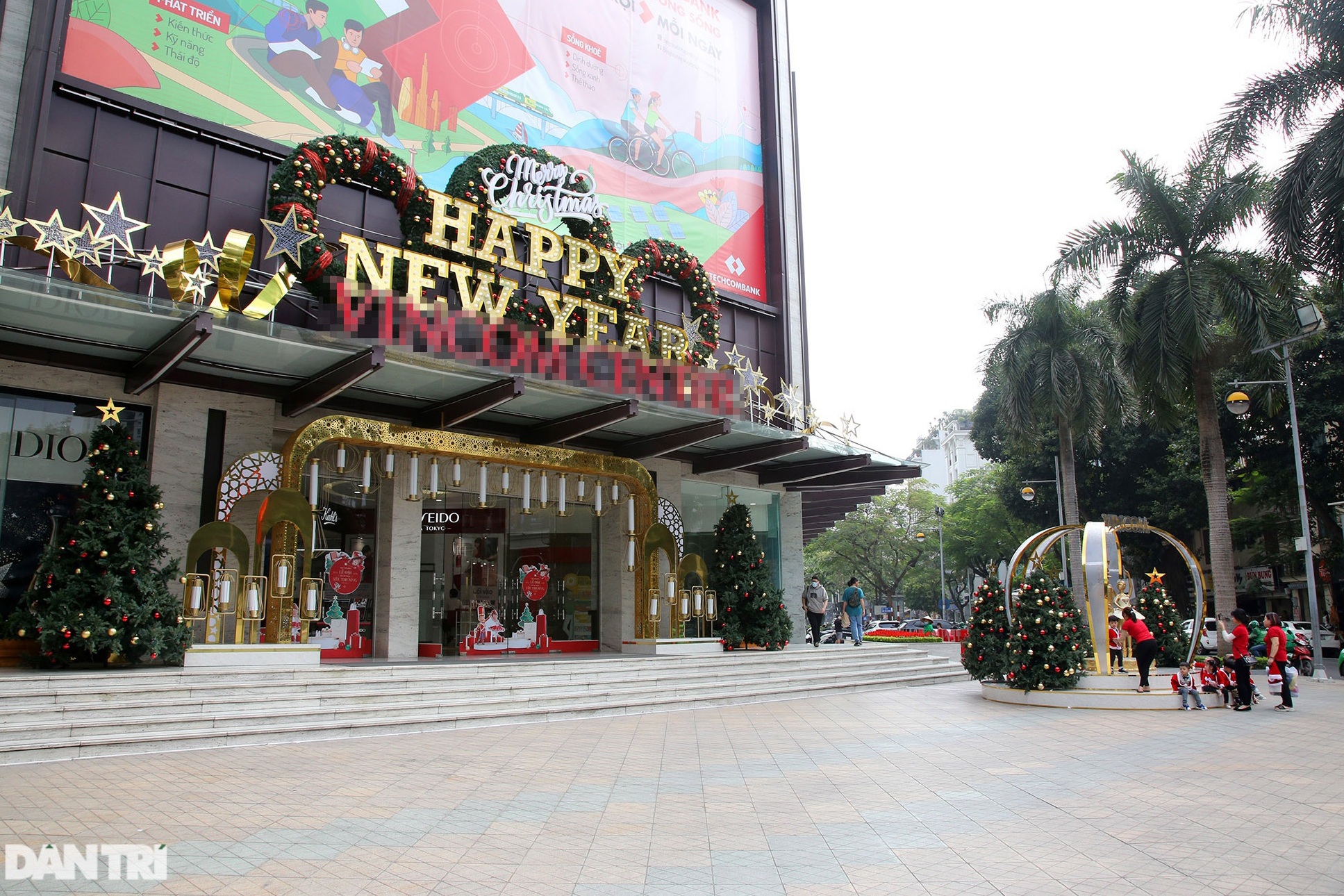 Những điểm check-in Noel đẹp khó cưỡng không thể bỏ qua tại Hà Nội - 12 Những điểm check-in Noel đẹp khó cưỡng không thể bỏ qua tại Hà Nội - 12
