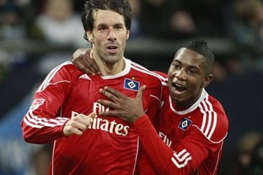 Van Nistelrooy sẵn sàng chi tiền để trở lại Real Madrid