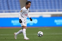 Choáng với mức lương cao khủng khiếp của Chanathip ở CLB số một Nhật Bản