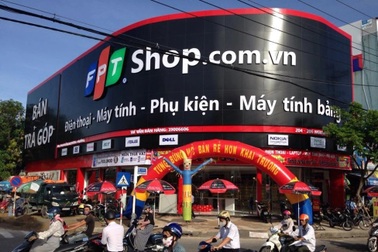 Khách hàng tố nhân viên FPT Shop lấy cắp dữ liệu khi mang MacBook đi sửa