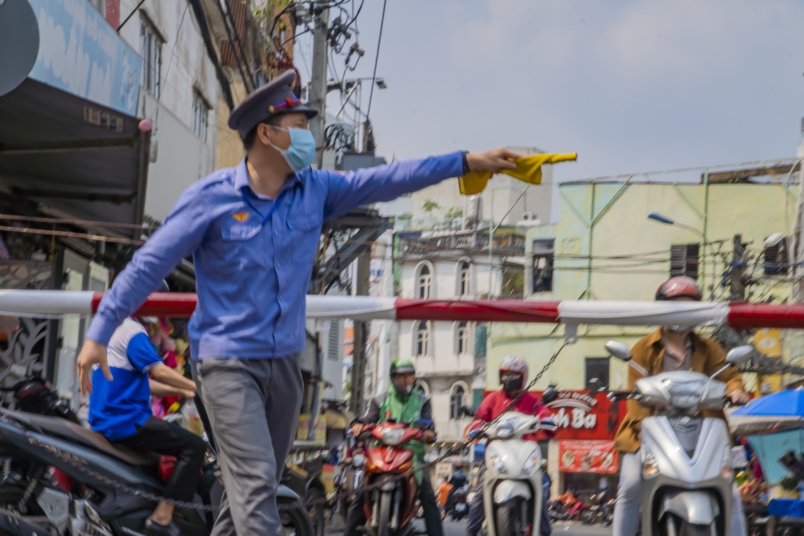 Nghề không ngủ, không Tết vì sứ mệnh đặc biệt - 4 Nghề không ngủ, không Tết vì sứ mệnh đặc biệt - 4