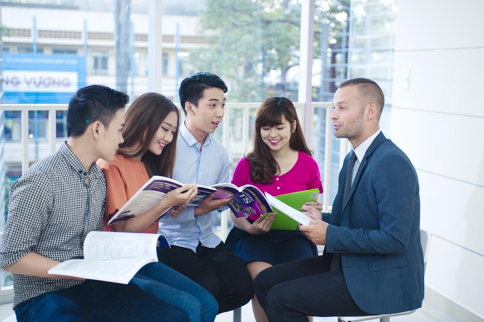 Thêm cơ hội học Anh ngữ chuẩn quốc tế tại quận 7 - 2 Thêm cơ hội học Anh ngữ chuẩn quốc tế tại quận 7 - 2