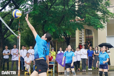 Hơn 300 vận động viên khối giáo dục nghề nghiệp tranh tài các môn thể thao